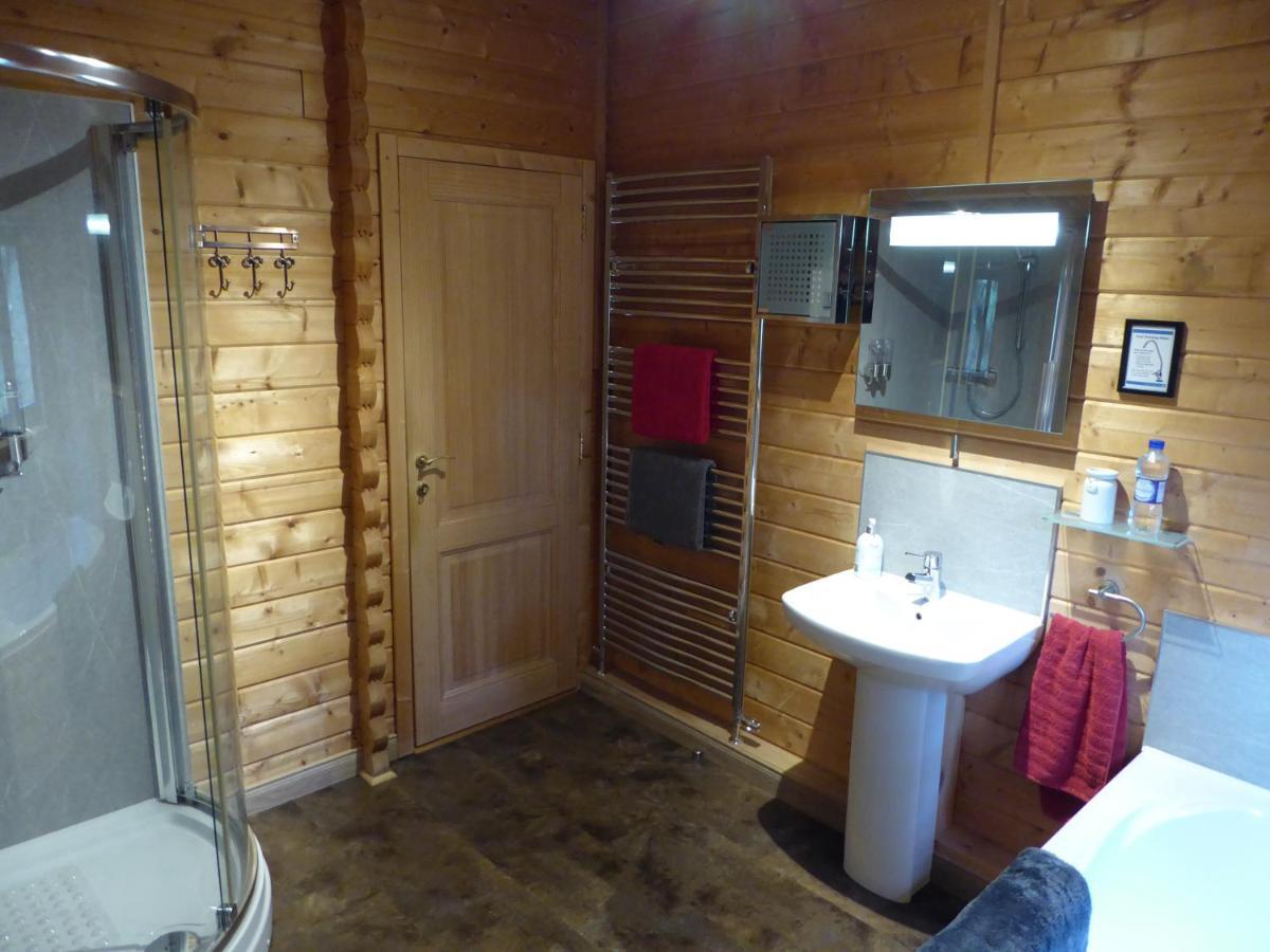 Cairnhill Lodge - Award-Winning Luxury Highland Retreat ブレアゴーリー エクステリア 写真